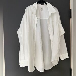 NWT Aritzia Wilfred White Button-Up Shirt